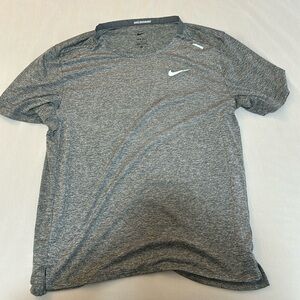 Nike dri fit shirt
Size: M